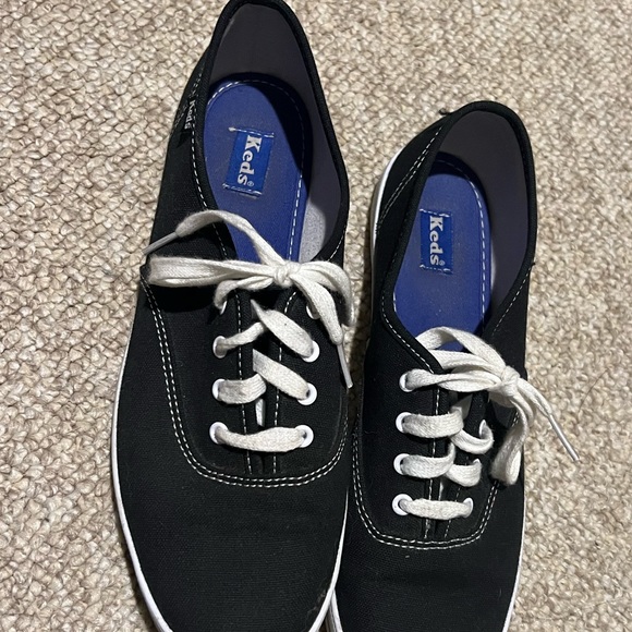 BLACK KEDS - Picture 4 of 6